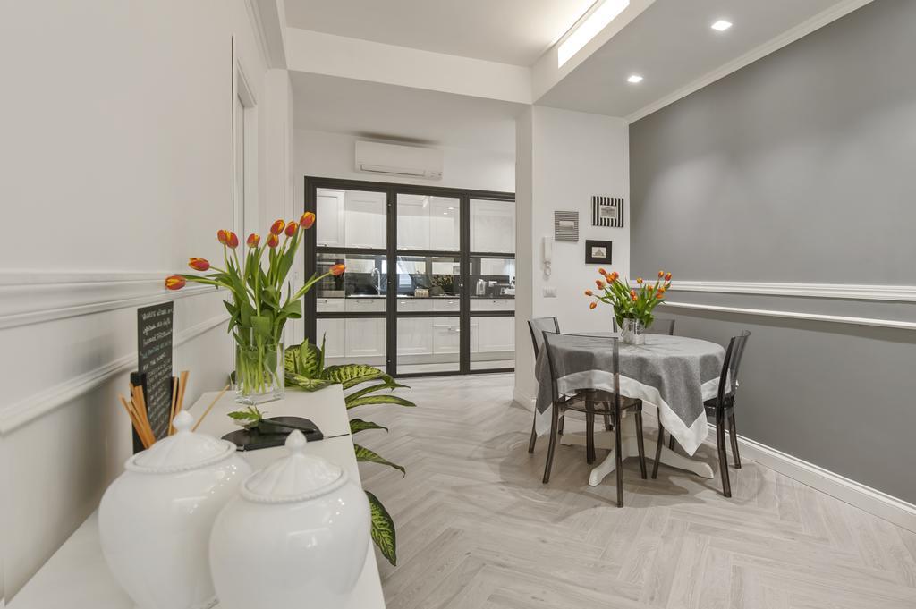 Trevi Apartment โรม ภายนอก รูปภาพ