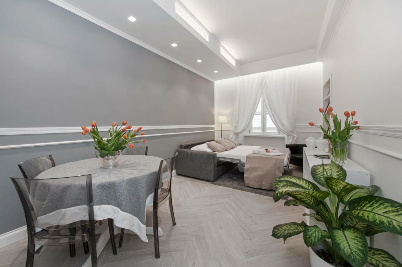 Trevi Apartment โรม ภายนอก รูปภาพ